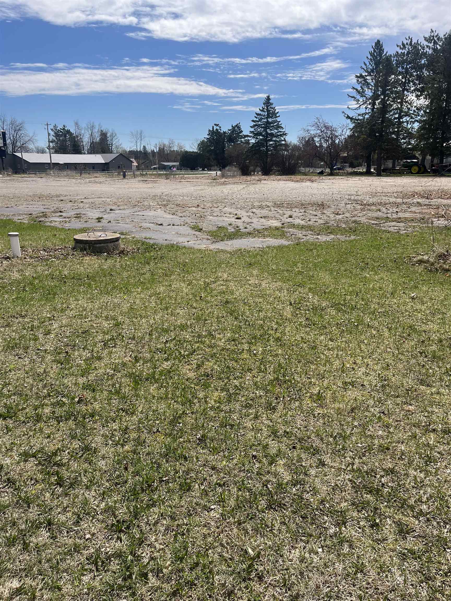 Property Photo: 17921 State Hwy 32 WI 54175