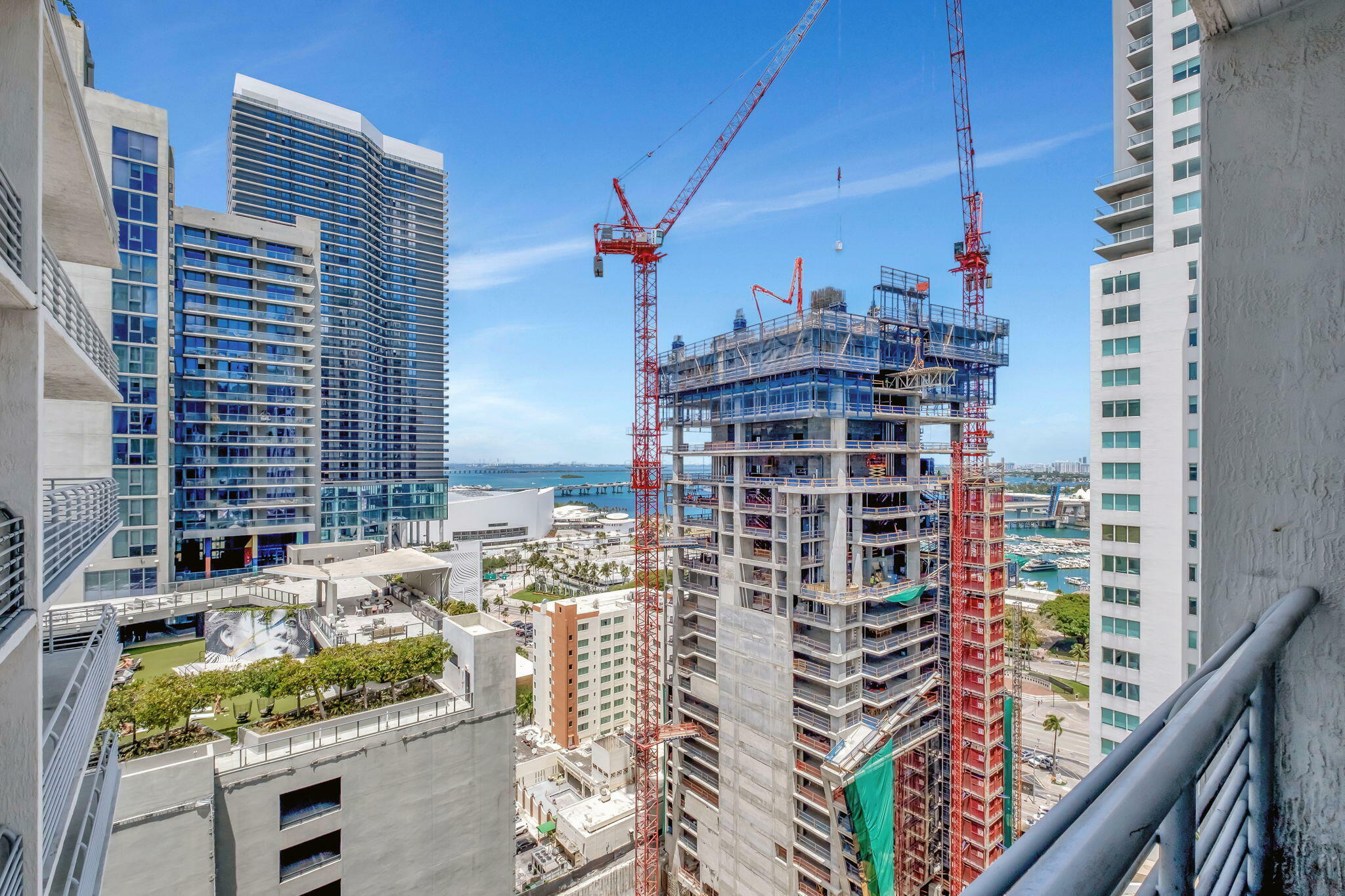 Property Photo: 234 NE 3rd Street 2206 FL 33132