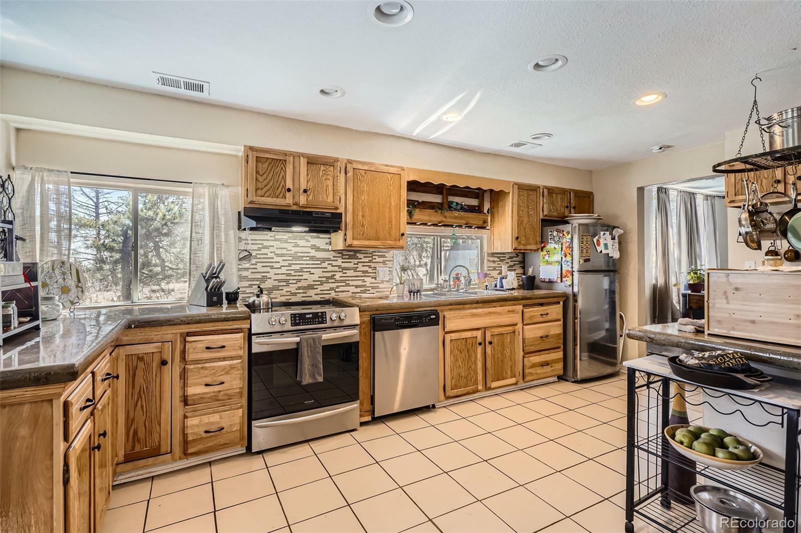 Property Photo: 33 L Road CO 80403
