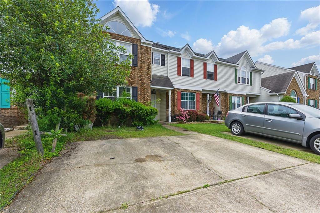 Property Photo: 1222 Warwick Dr VA 23453