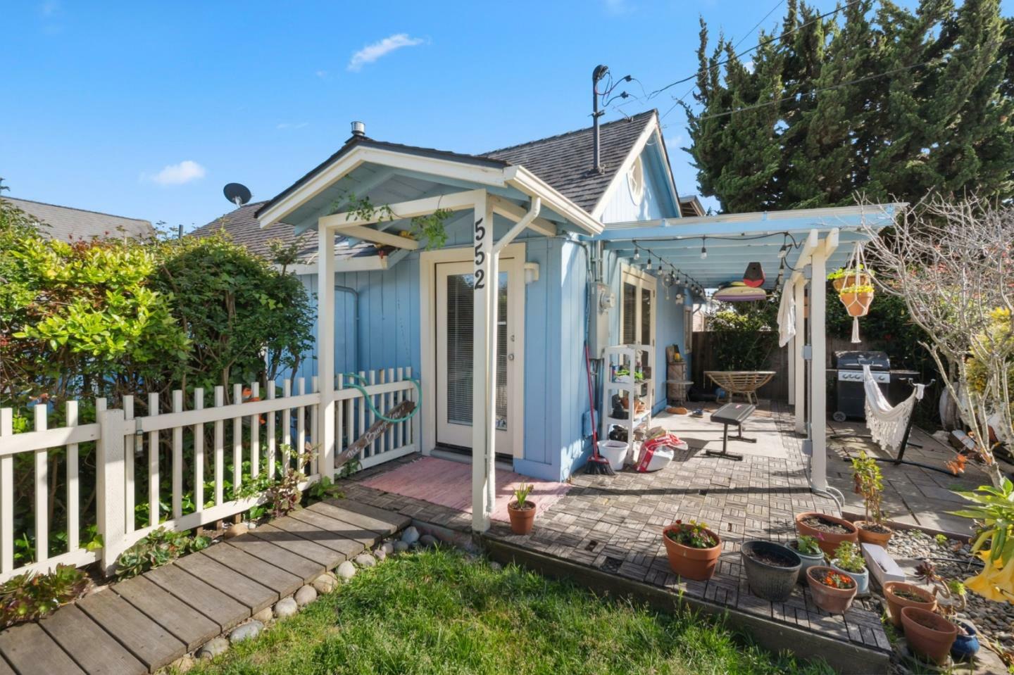 552 14th Avenue  Santa Cruz CA 95062 photo