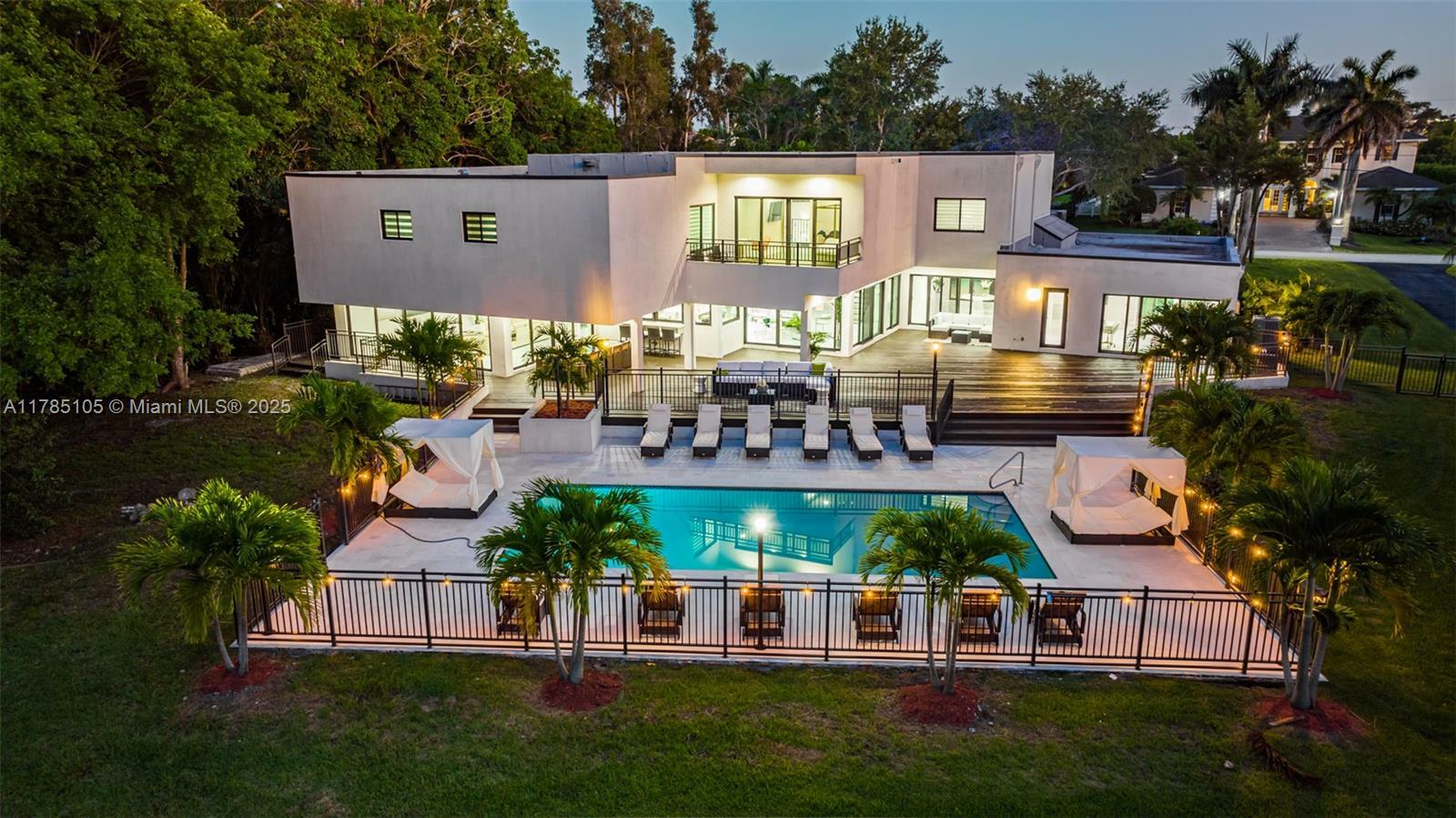 Property Photo: 11861 NW 4th St FL 33325