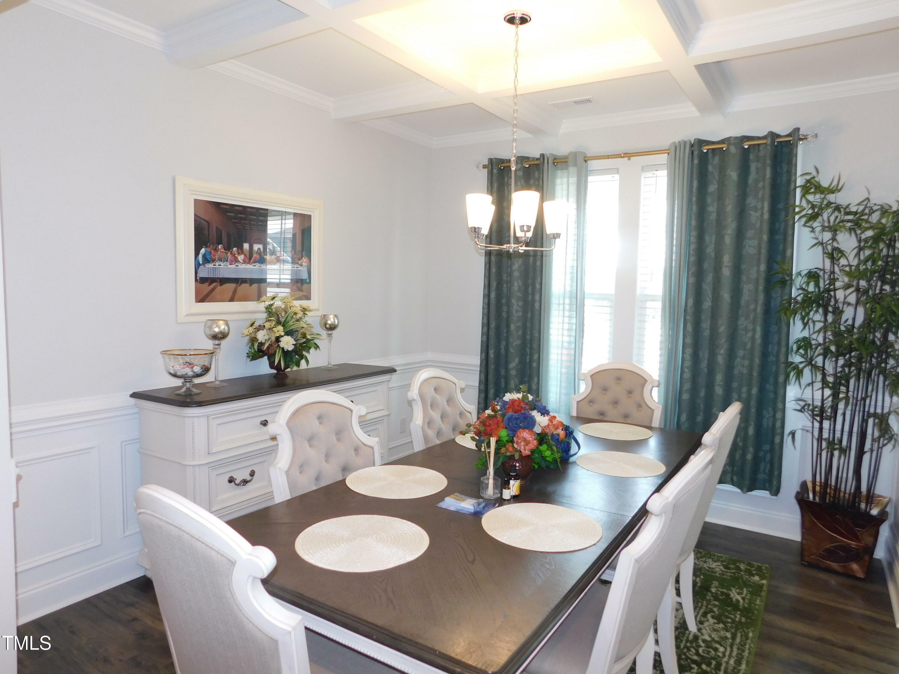 Property Photo: 633 Longstanton Avenue NC 27597