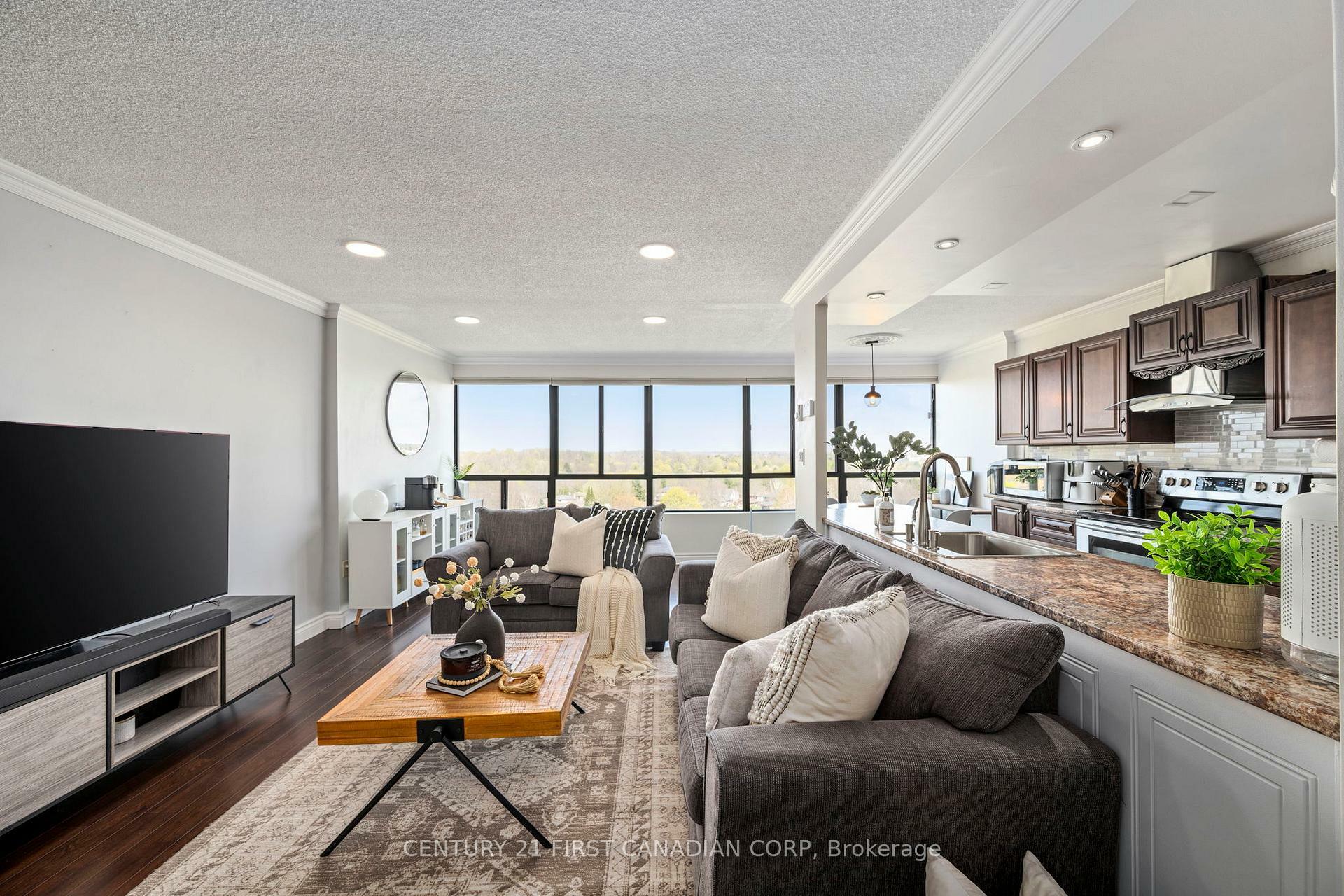 Property Photo: 1600 Adelaide Street N 903 ON N5X 3H6