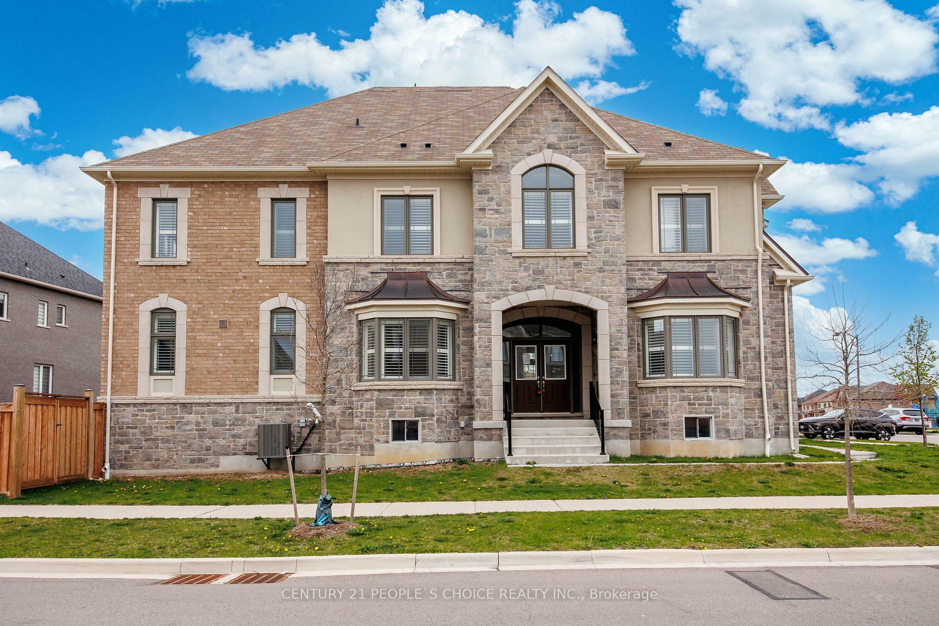Photo de la propriété: 24 Albert Spencer Avenue ON L7C 4G4