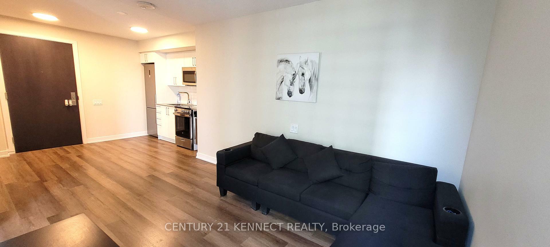 Property Photo: 38 Monte Kwinter Court 701 ON M3H 0E2
