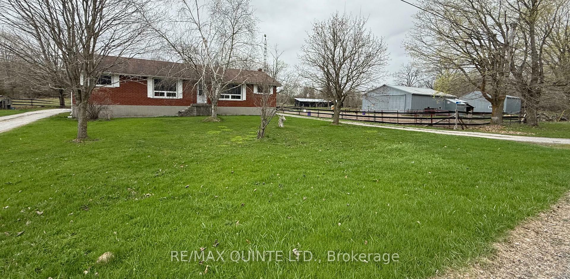 Property Photo: 1116 Cross Road ON K0K 2Y0