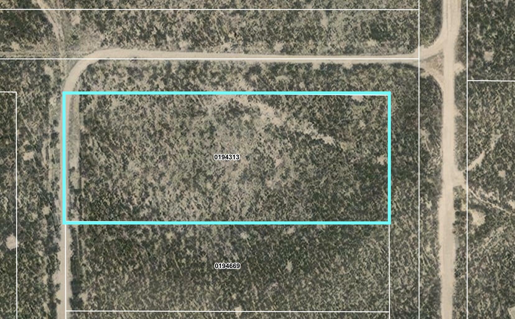 Property Photo: 600 E 200 S UT 84714