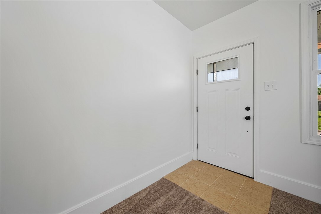 Property Photo: 229 Belle St PA 16033