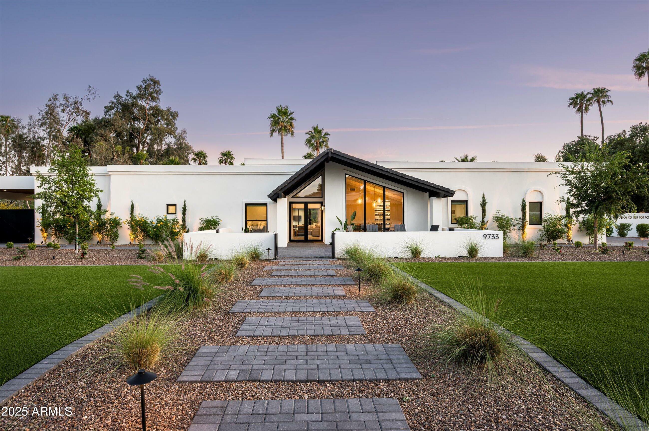 9733 E Clinton Street  Scottsdale AZ 85260 photo