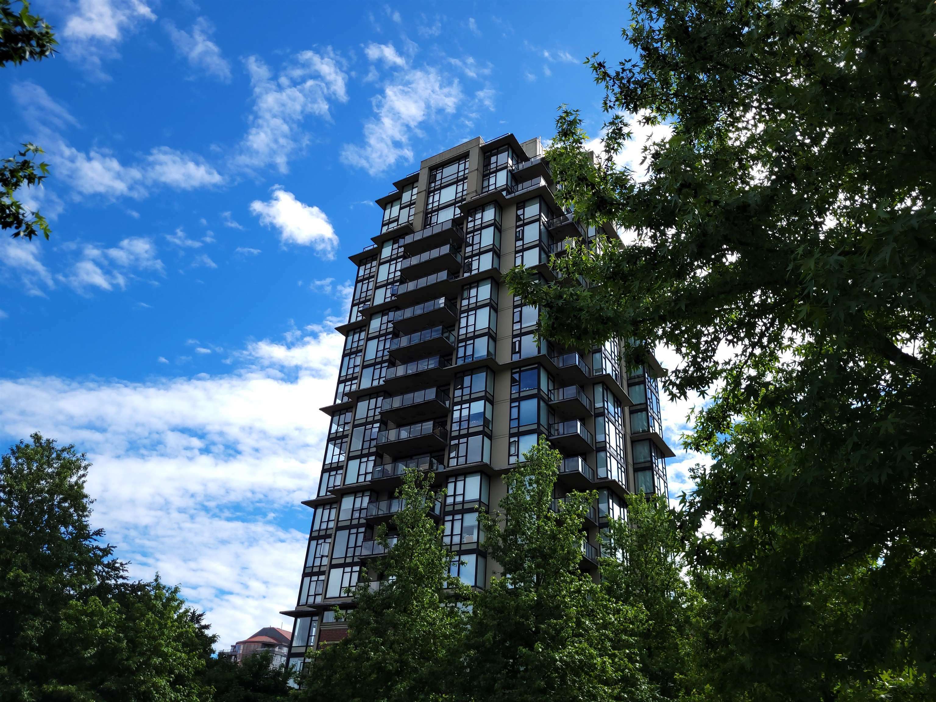 Property Photo: 11 E Royal Avenue 1101 BC V3L 0A8