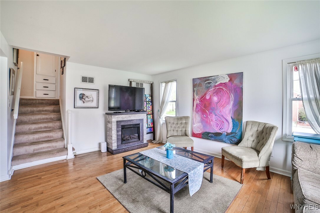 Property Photo: 4274 Trailing Drive NY 14221