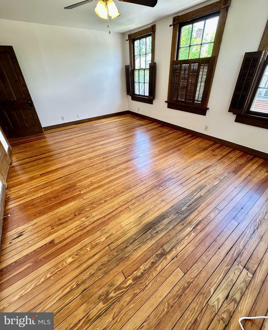 Property Photo: 110 Wolfe Street VA 22401