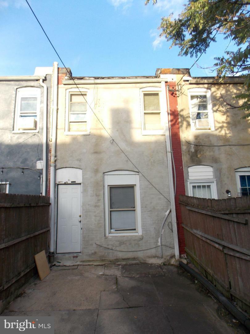 Property Photo: 716 N Milton Avenue MD 21205