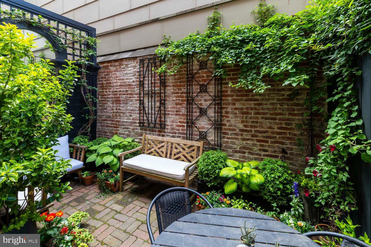 Property Photo: 1920 Waverly Street PA 19146