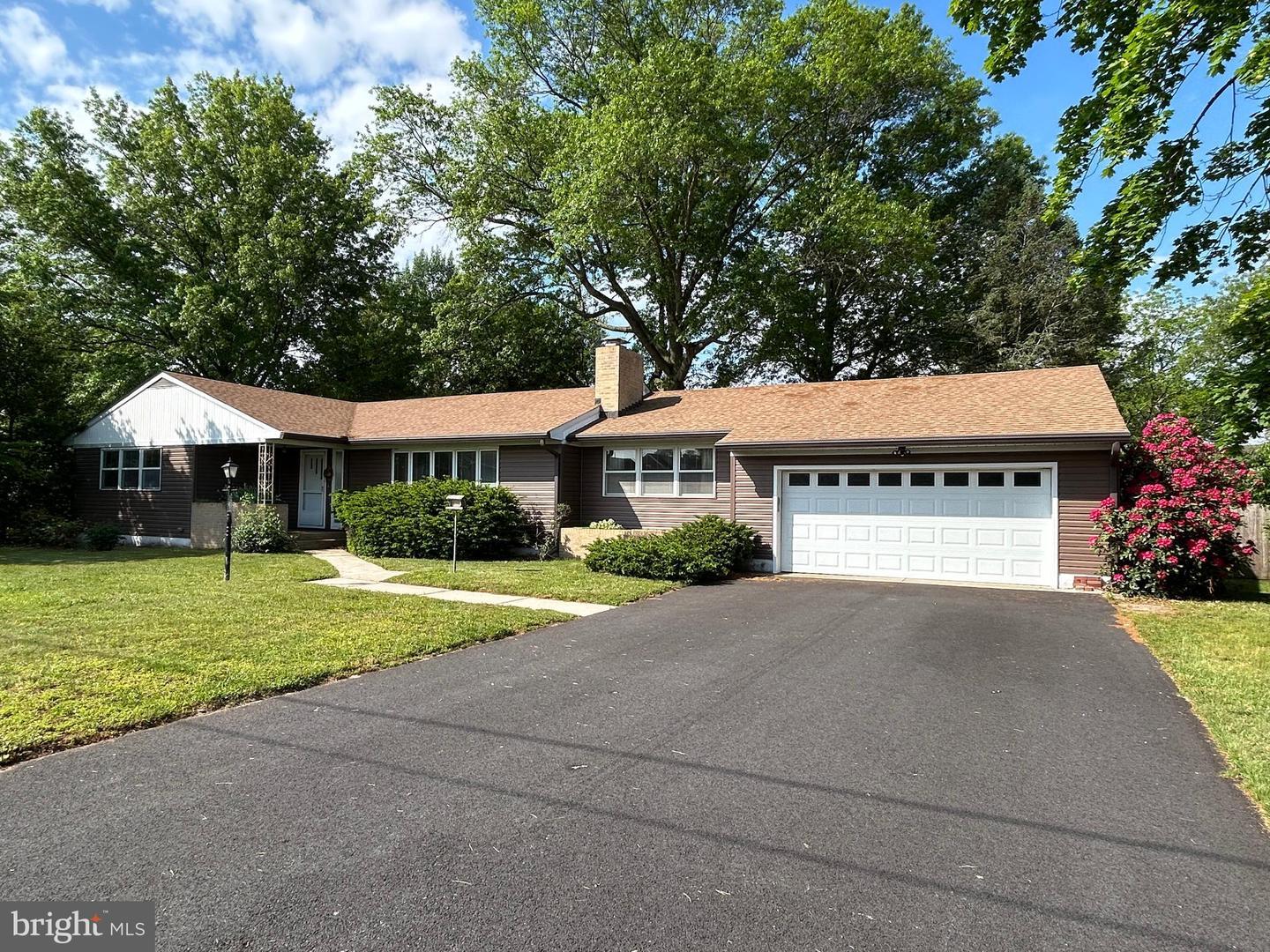 Property Photo: 104 Cherry Street DE 19963