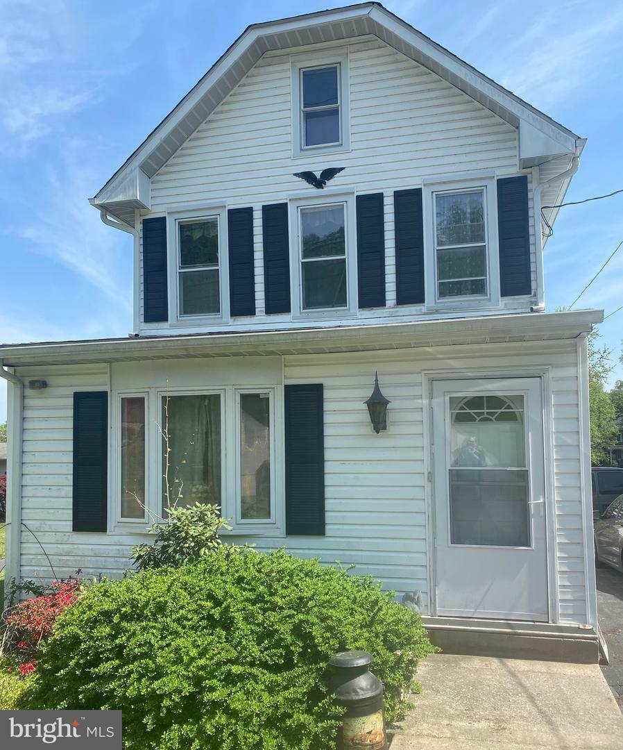 111 W 33rd Street  Reading PA 19606 photo