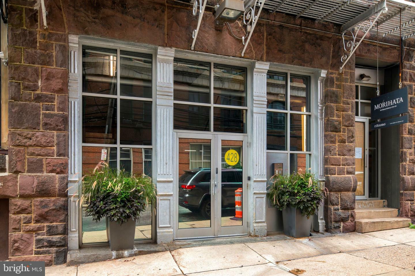 Property Photo: 428 N 13th Street 40 3E PA 19123