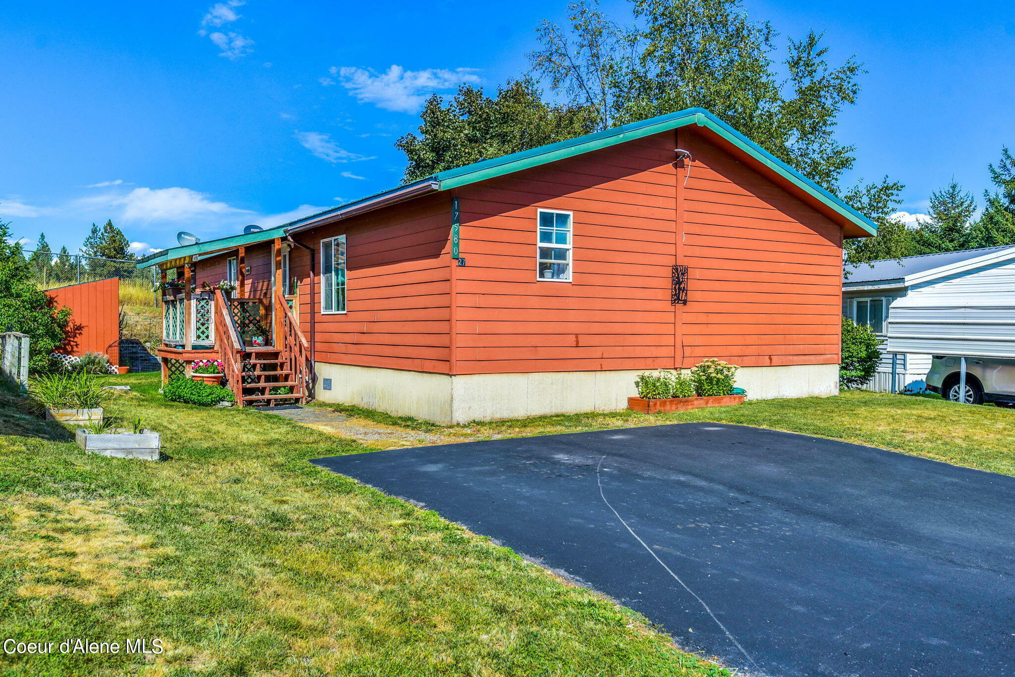 Property Photo: 17580 W Santiago Cir ID 83854