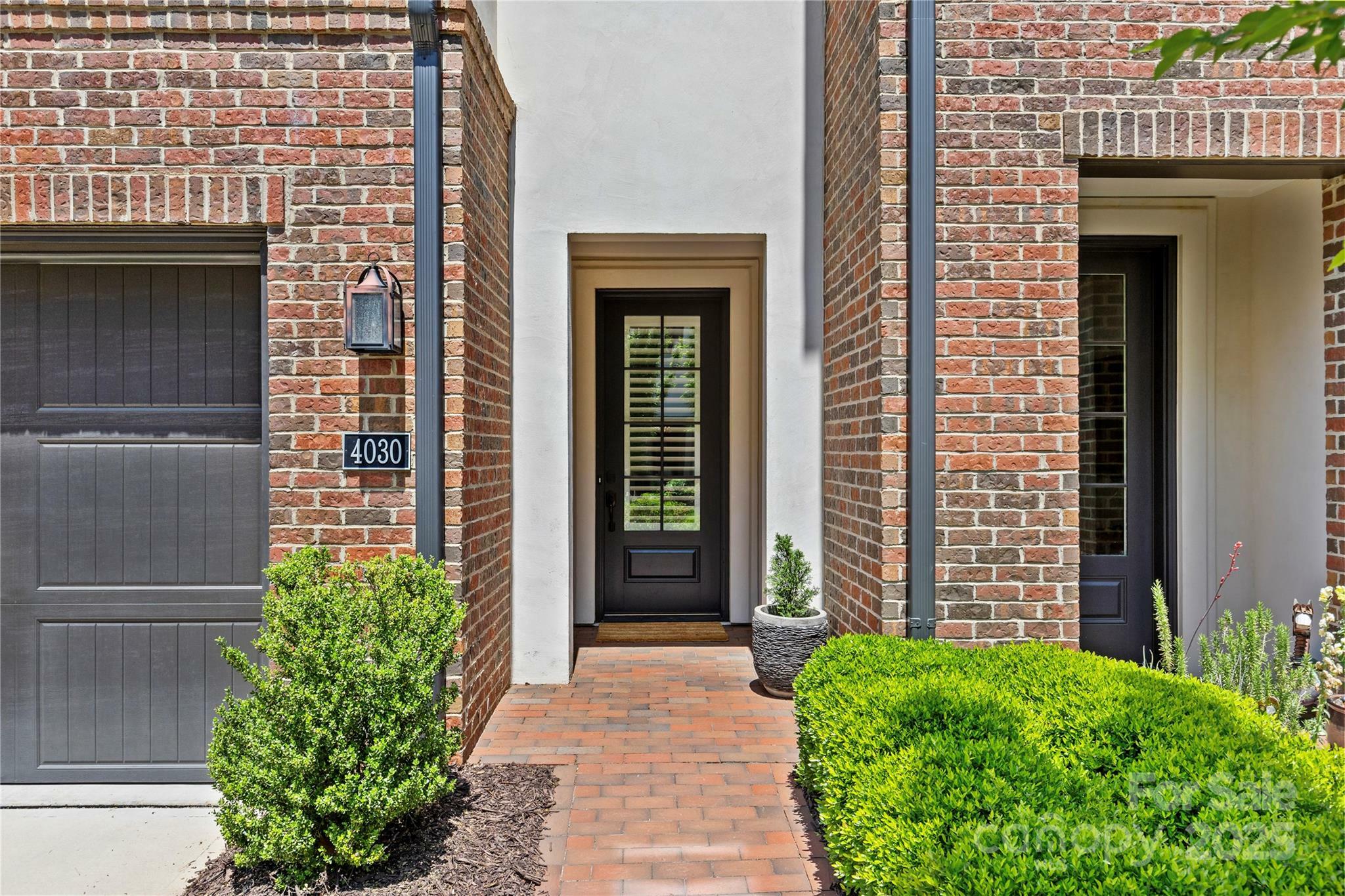 Property Photo: 4030 City Homes Place NC 28209