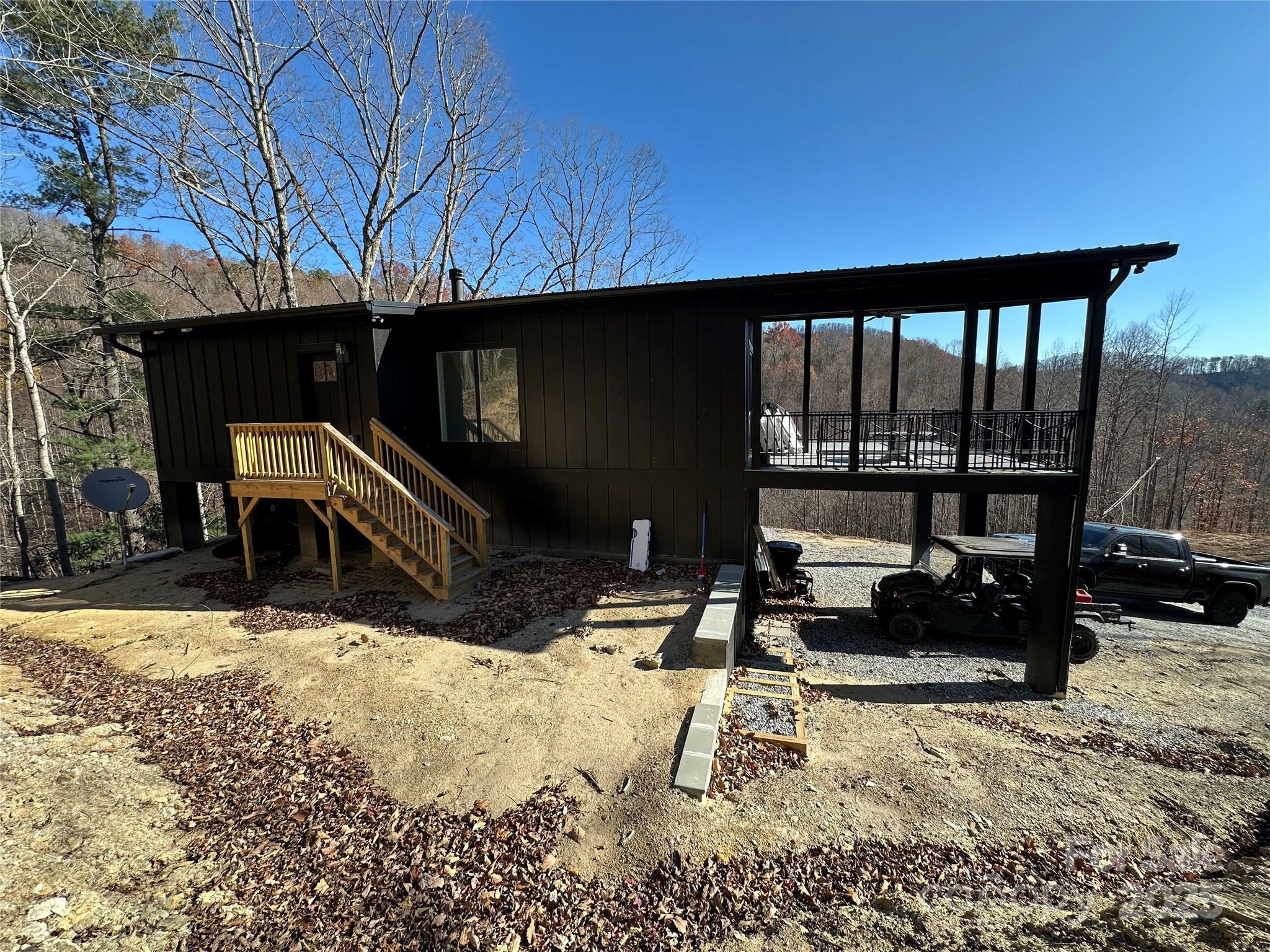 Property Photo: 3149 Winter Hawk Lane NC 28645