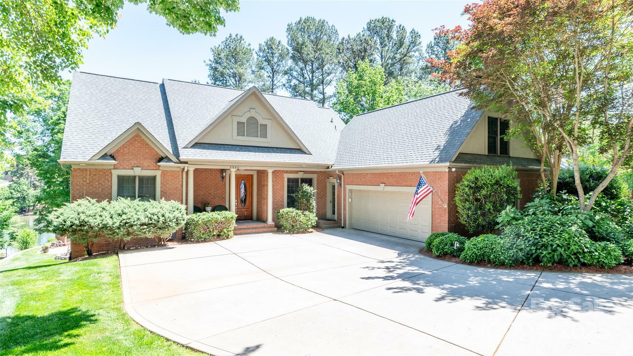Property Photo: 2580 Penngate Drive NC 28673