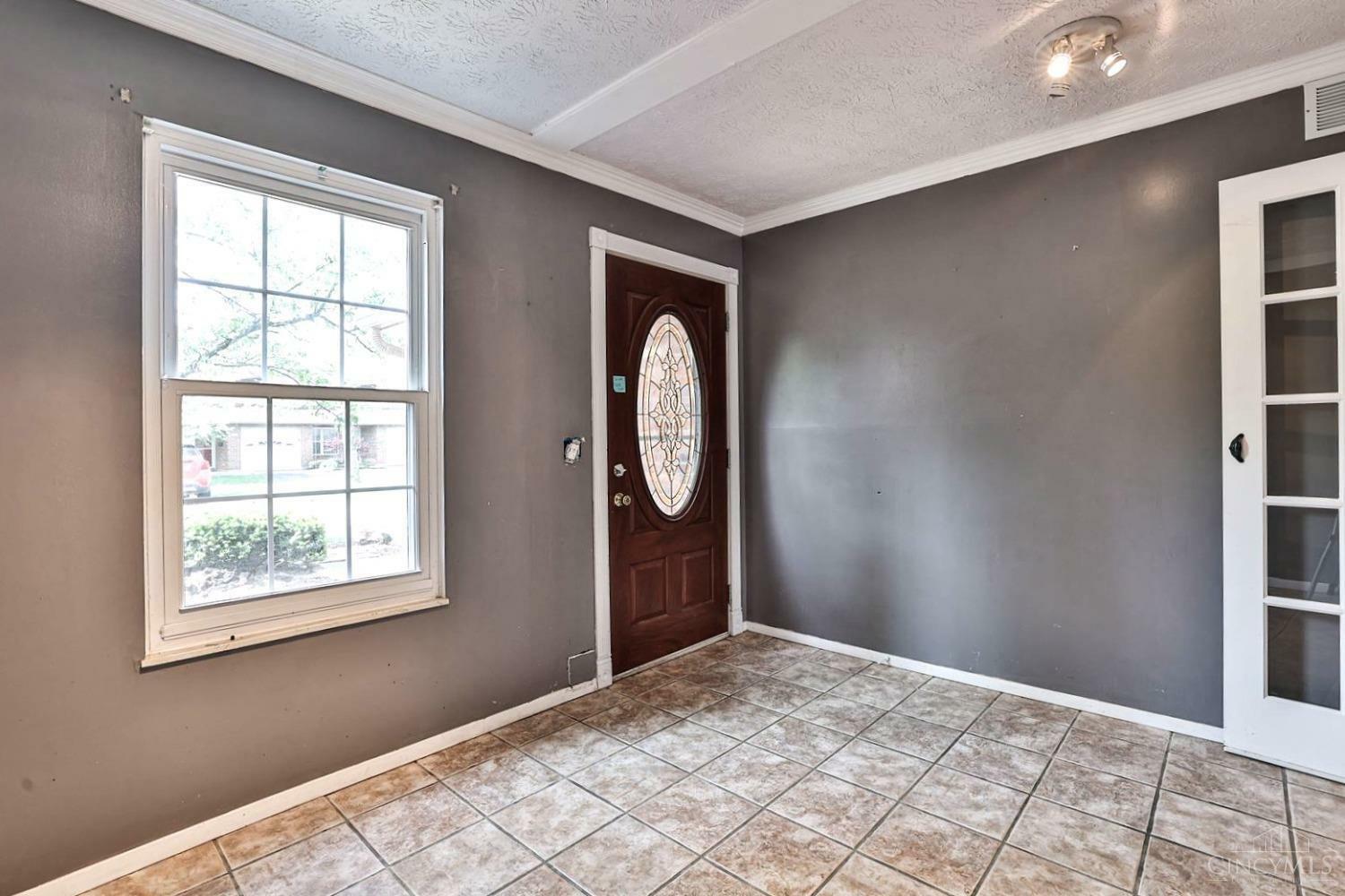 Property Photo: 296 Jonathan Court OH 45255
