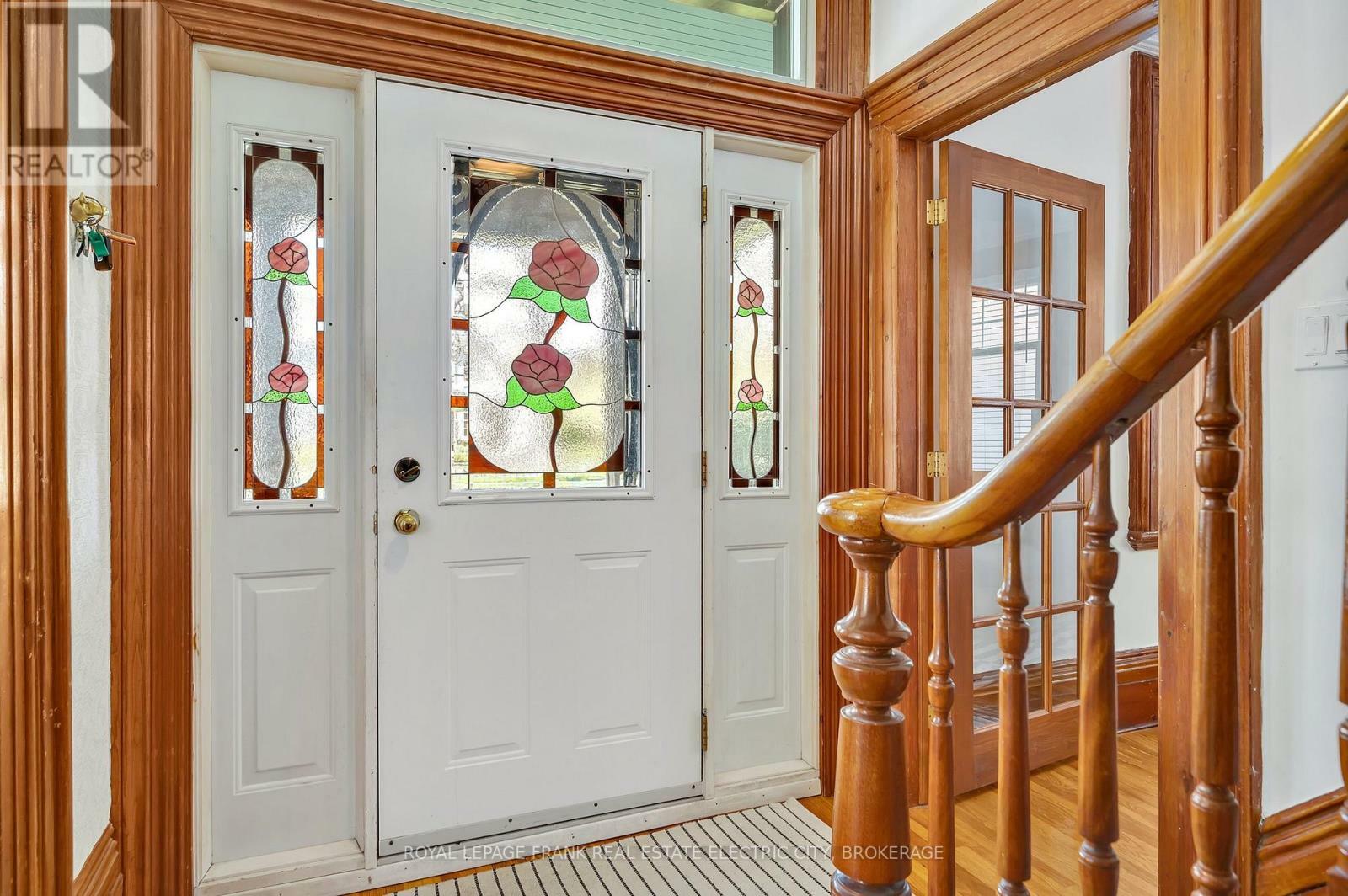Property Photo:  551 Weller Street  ON K9H 2N9 