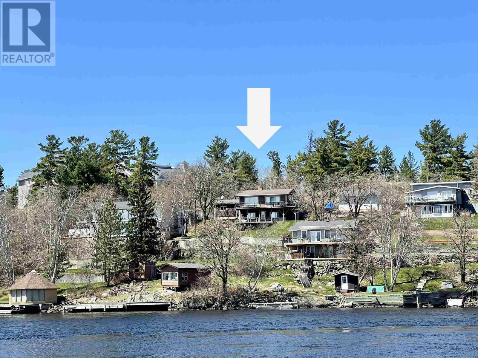 Property Photo: 411 Lakeview Dr ON P9N 4H3