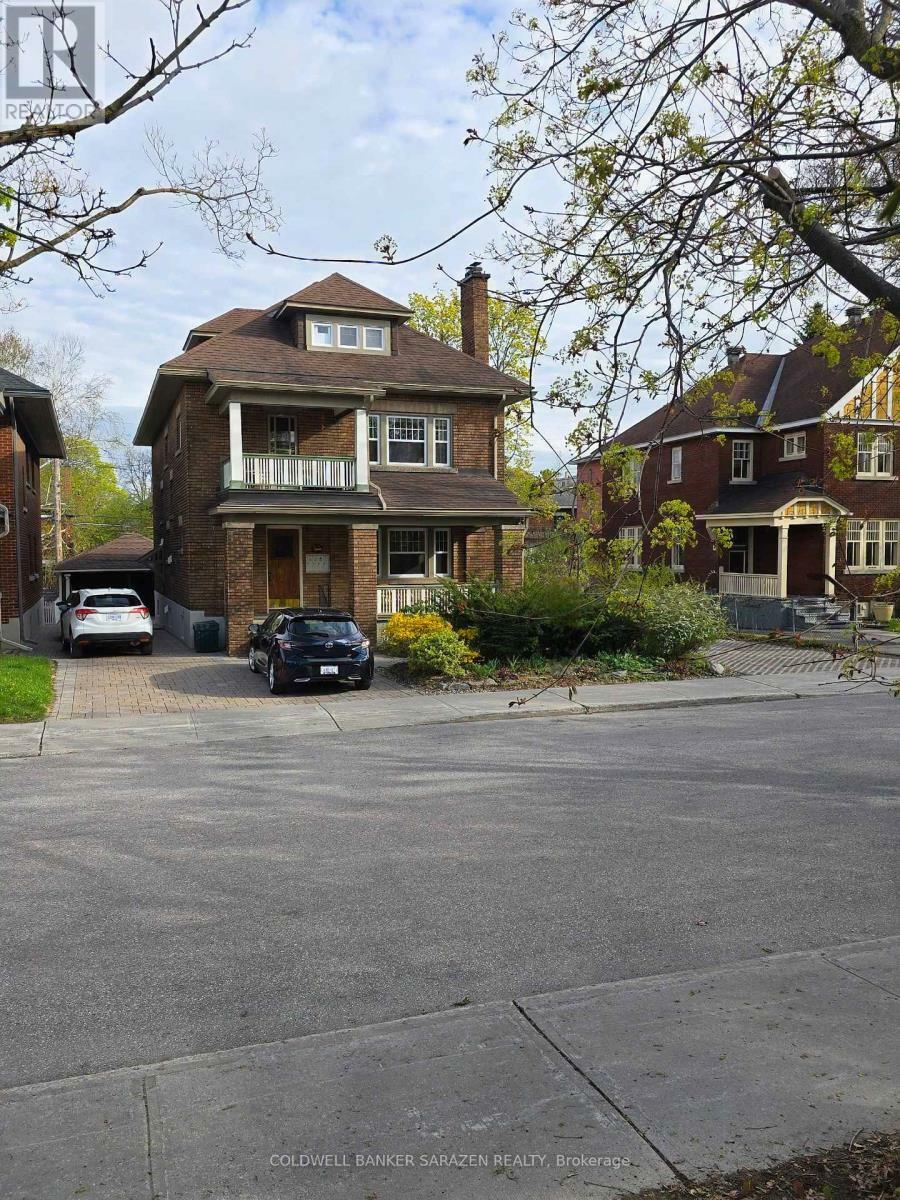 Photo de la propriété:  380 First Avenue  ON K1S 2H1 