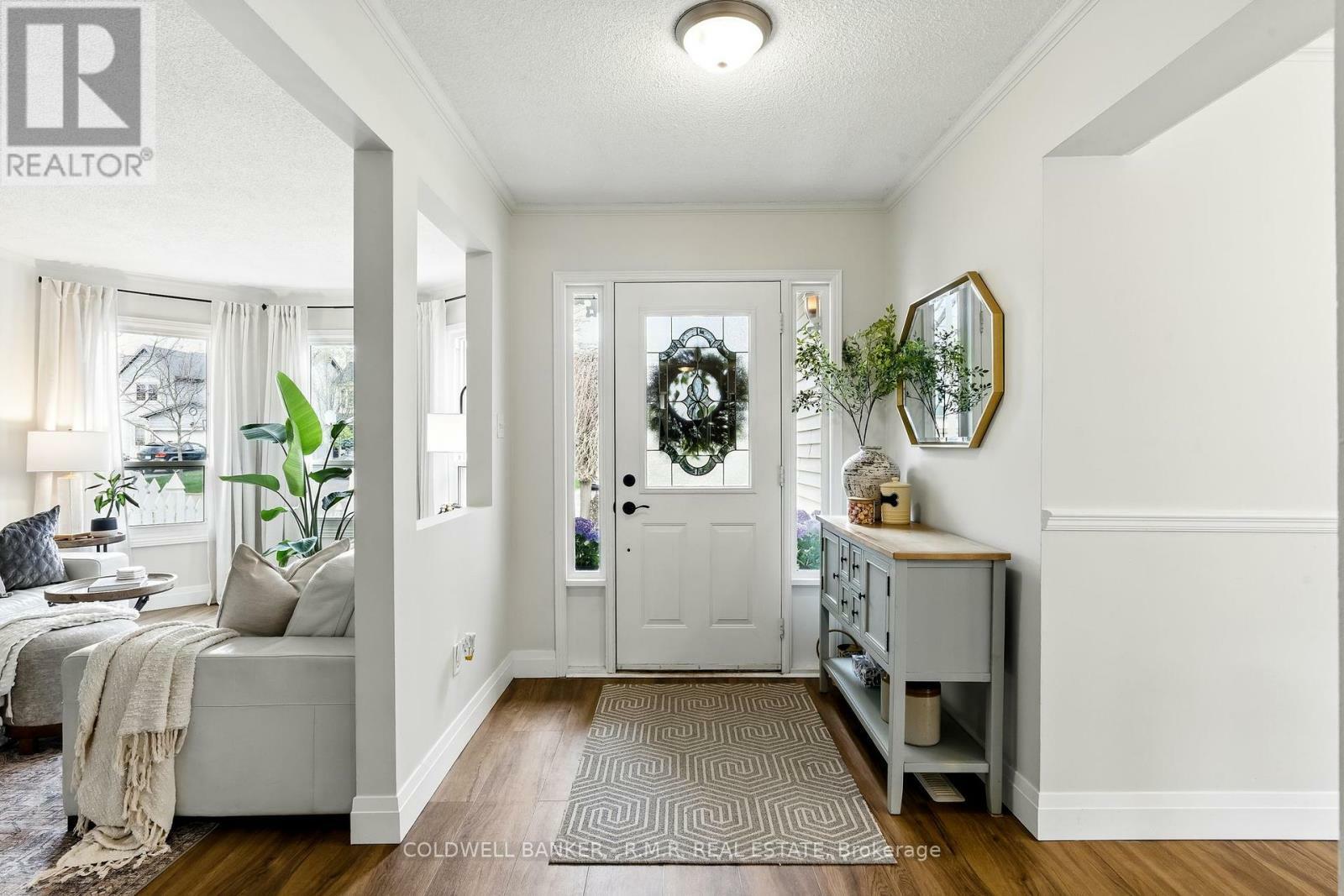 Property Photo: 1037 Ripley Crescent ON L1K 2E6