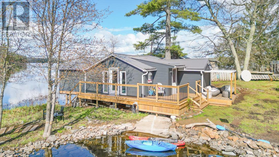Property Photo: 16E Macdonald Crescent ON K0K 2K0