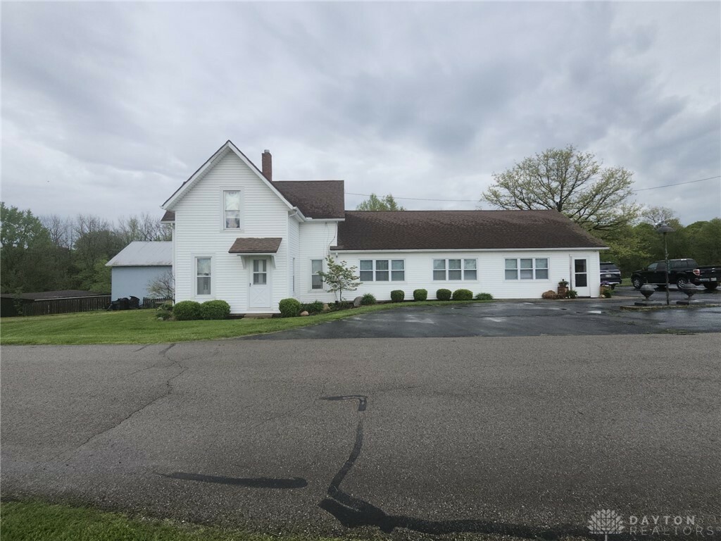 Property Photo: 3210 Leatherwood Creek Road OH 45365