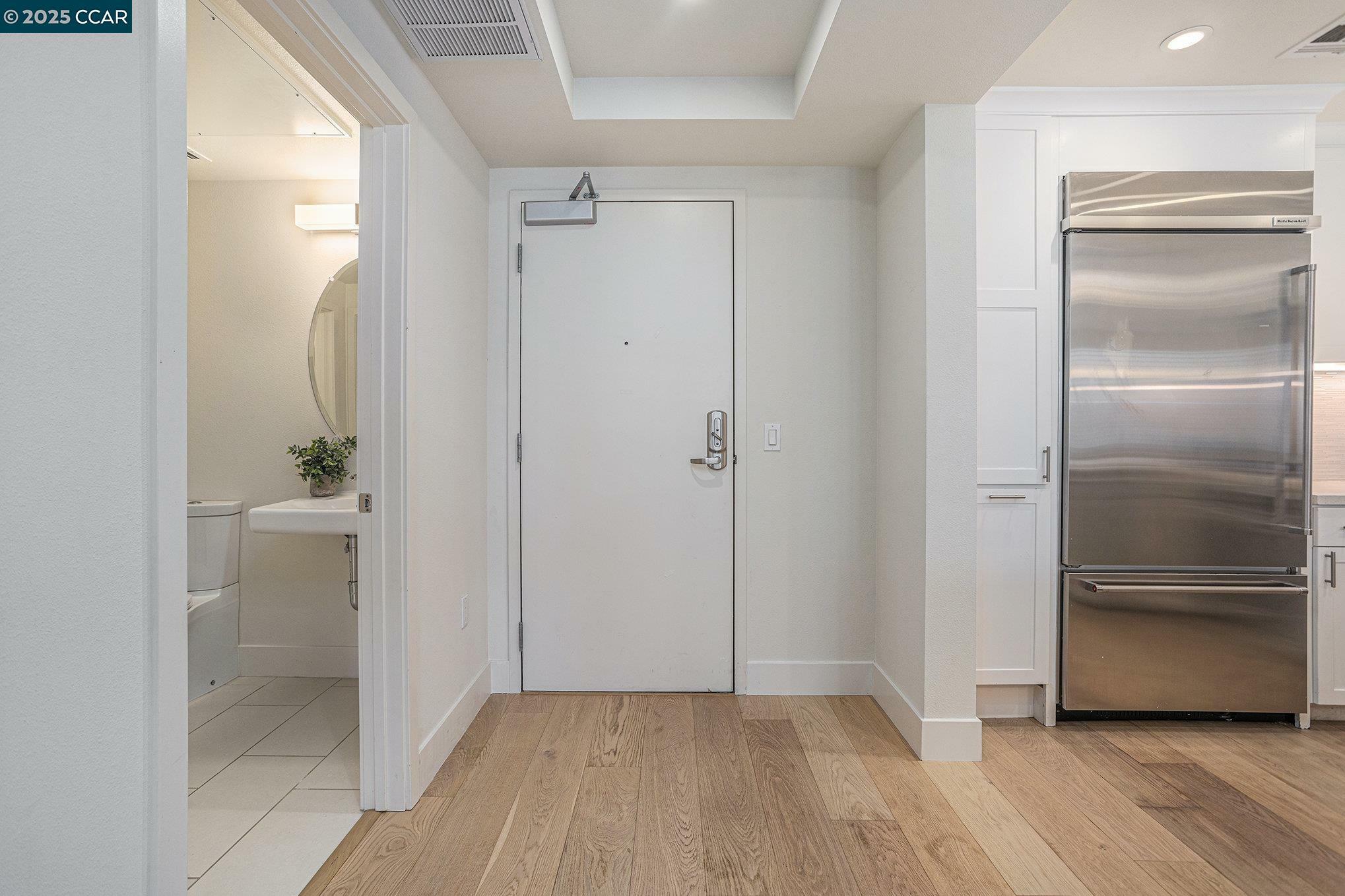 Property Photo: 1000 Dewing Ave 306 CA 94549