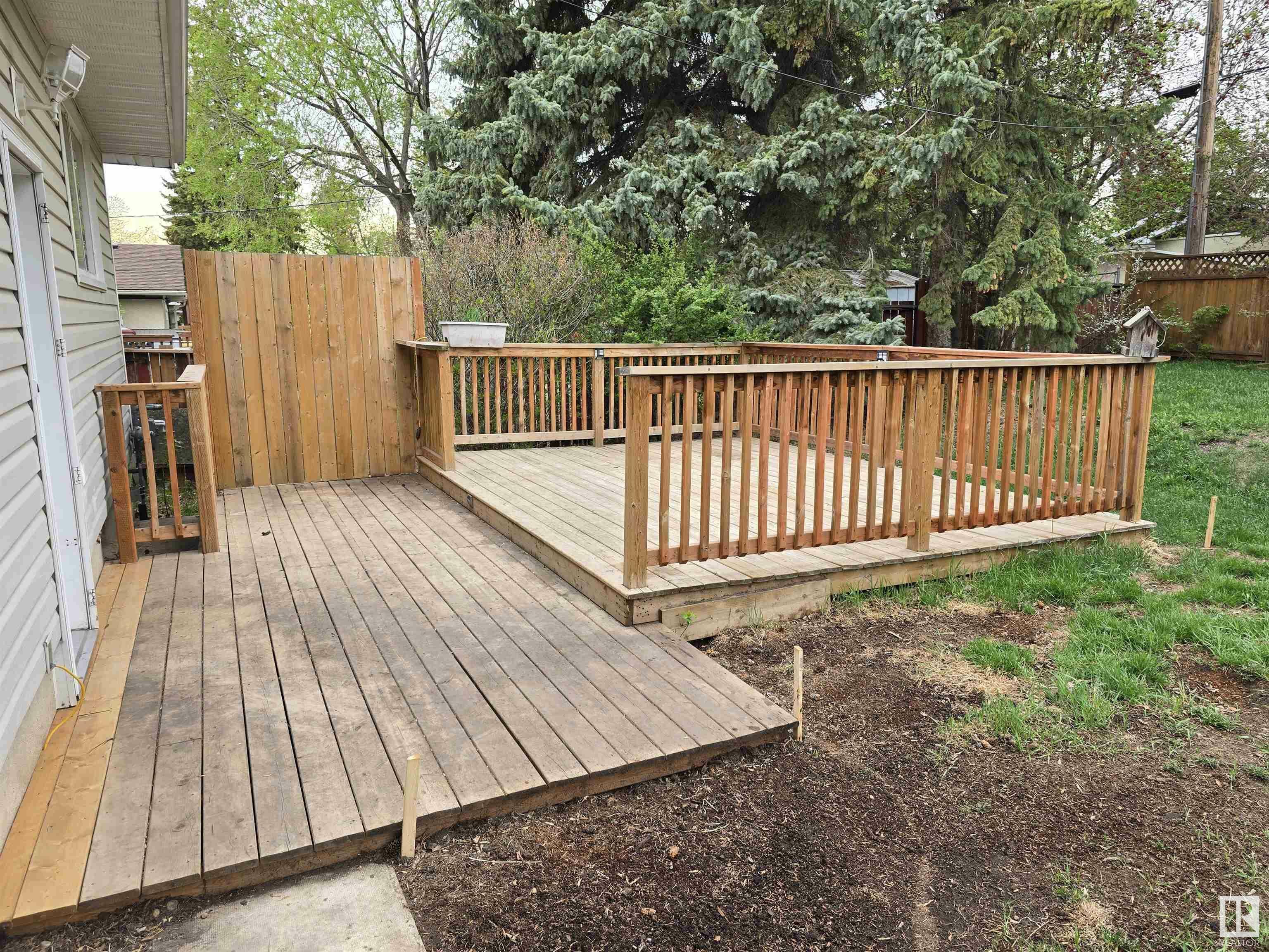 Photo de la propriété: 867 Alder Avenue AB T8A 1V4