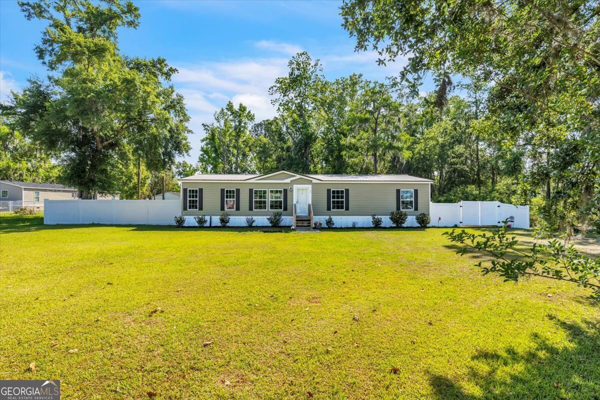Property Photo:  72 S Macon Street  GA 31316 