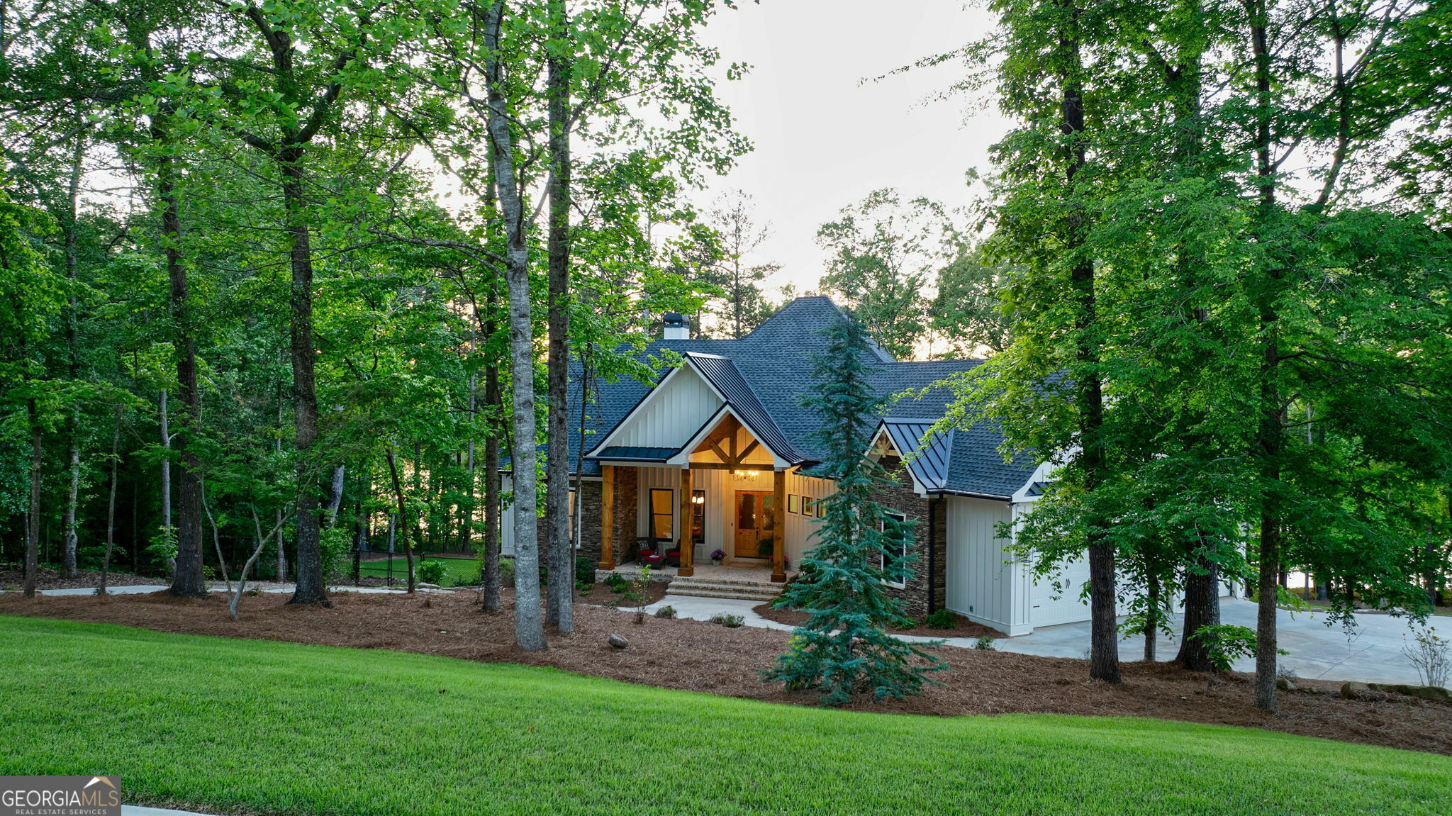 Property Photo: 733 Bear Creek Lane GA 30622