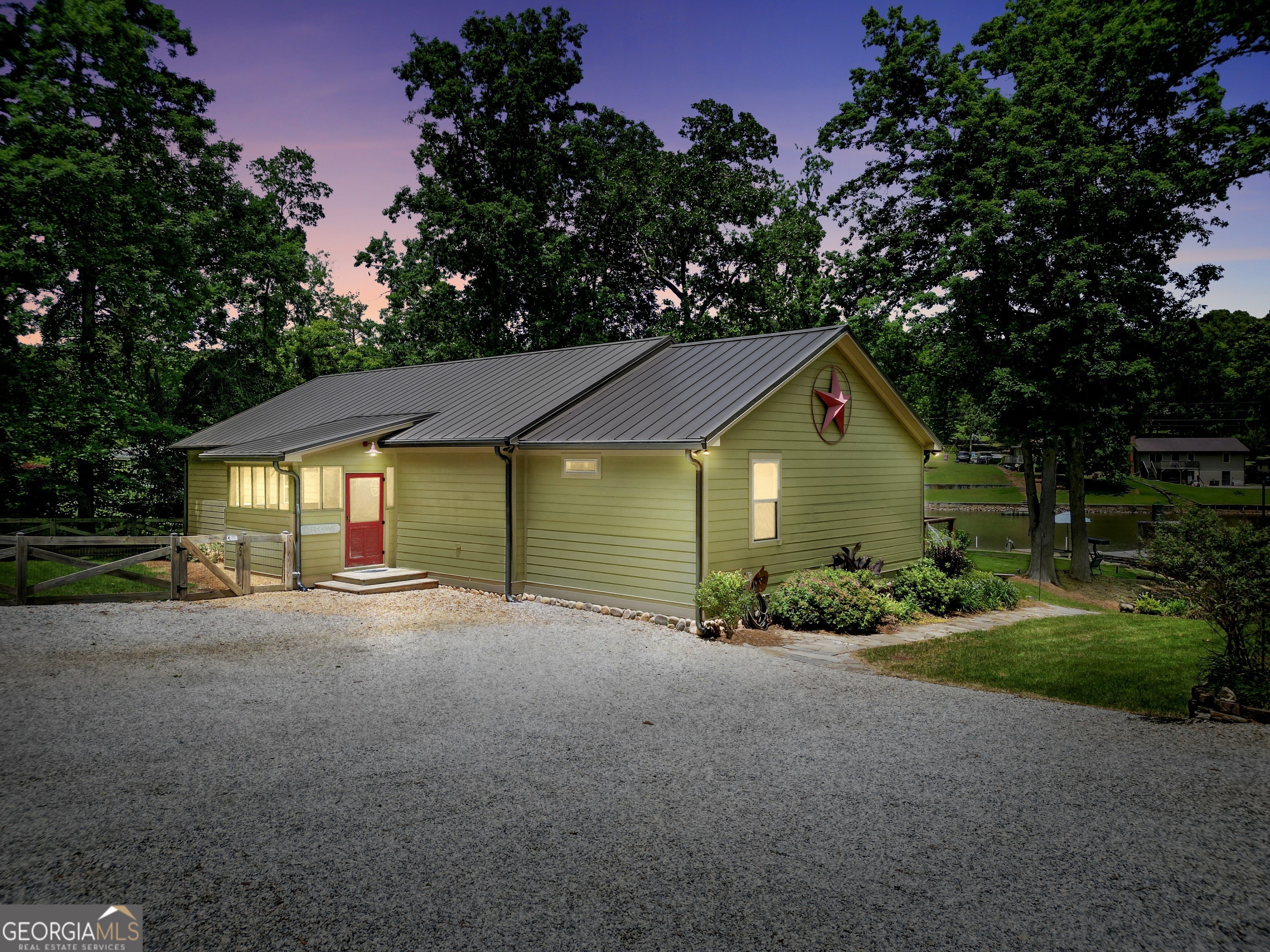 Property Photo: 184 Bradley Road GA 30233