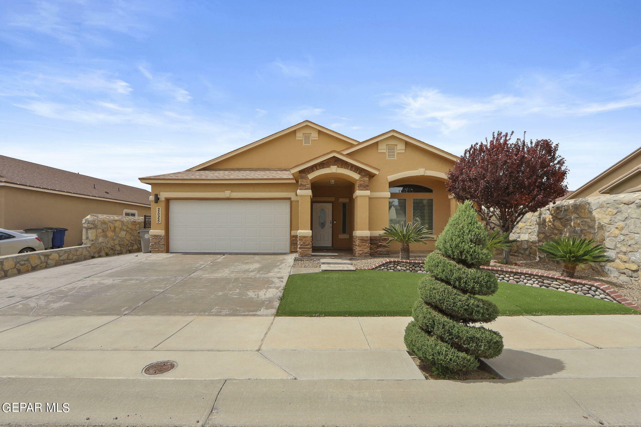 Property Photo: 2525 Playa Point Street TX 79938