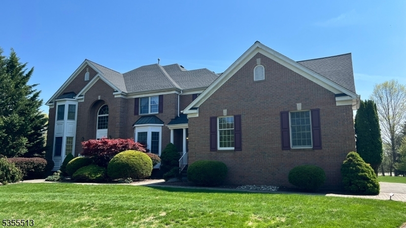 Property Photo: 43 Rosewood Ct NJ 08502