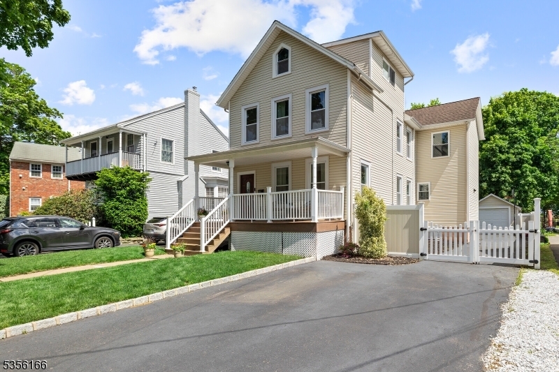 Property Photo: 252 Orchard St NJ 07090