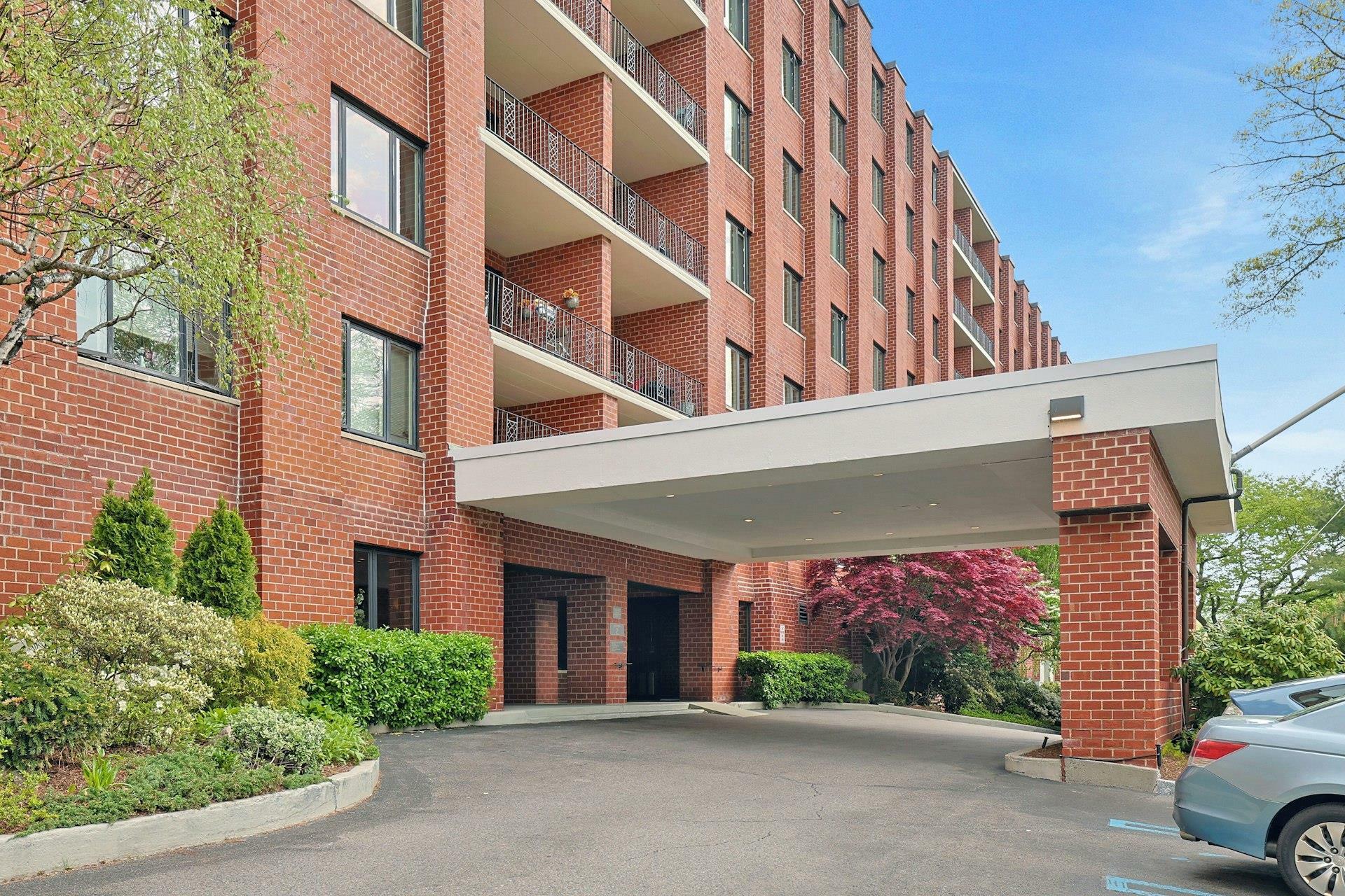 Property Photo: 16 Rockledge Avenue 4mm-2 NY 10562