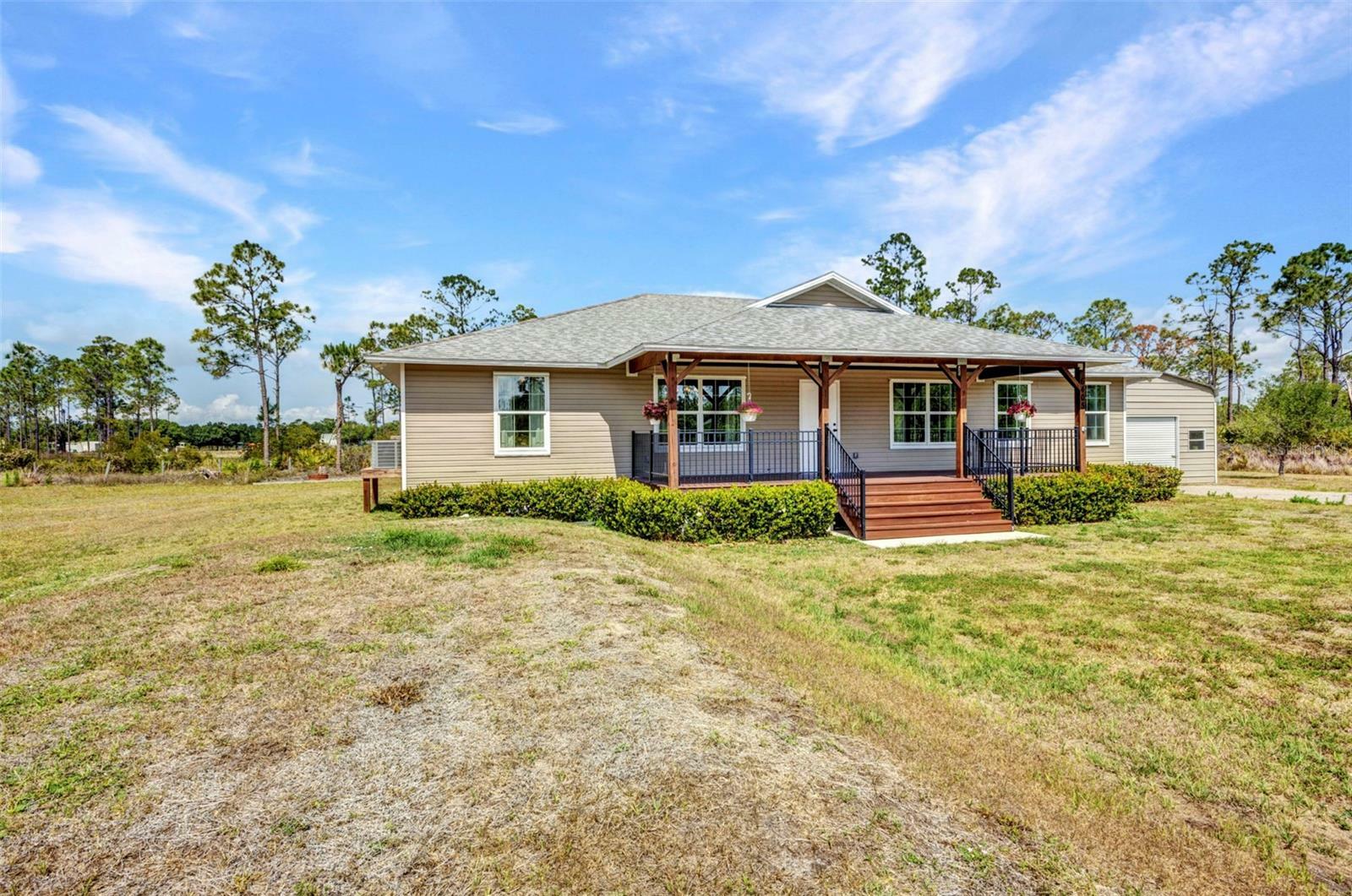 Property Photo:  6405 Alan Boulevard  FL 33982 