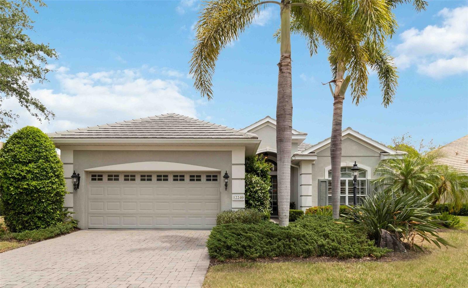 Property Photo: 12240 Thornhill Court FL 34202
