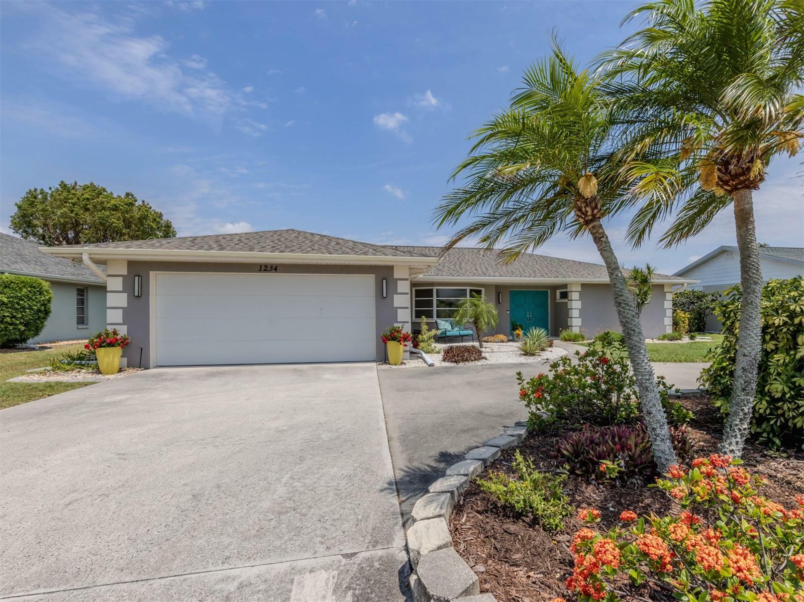 Property Photo: 1234 Paradise Way FL 34285
