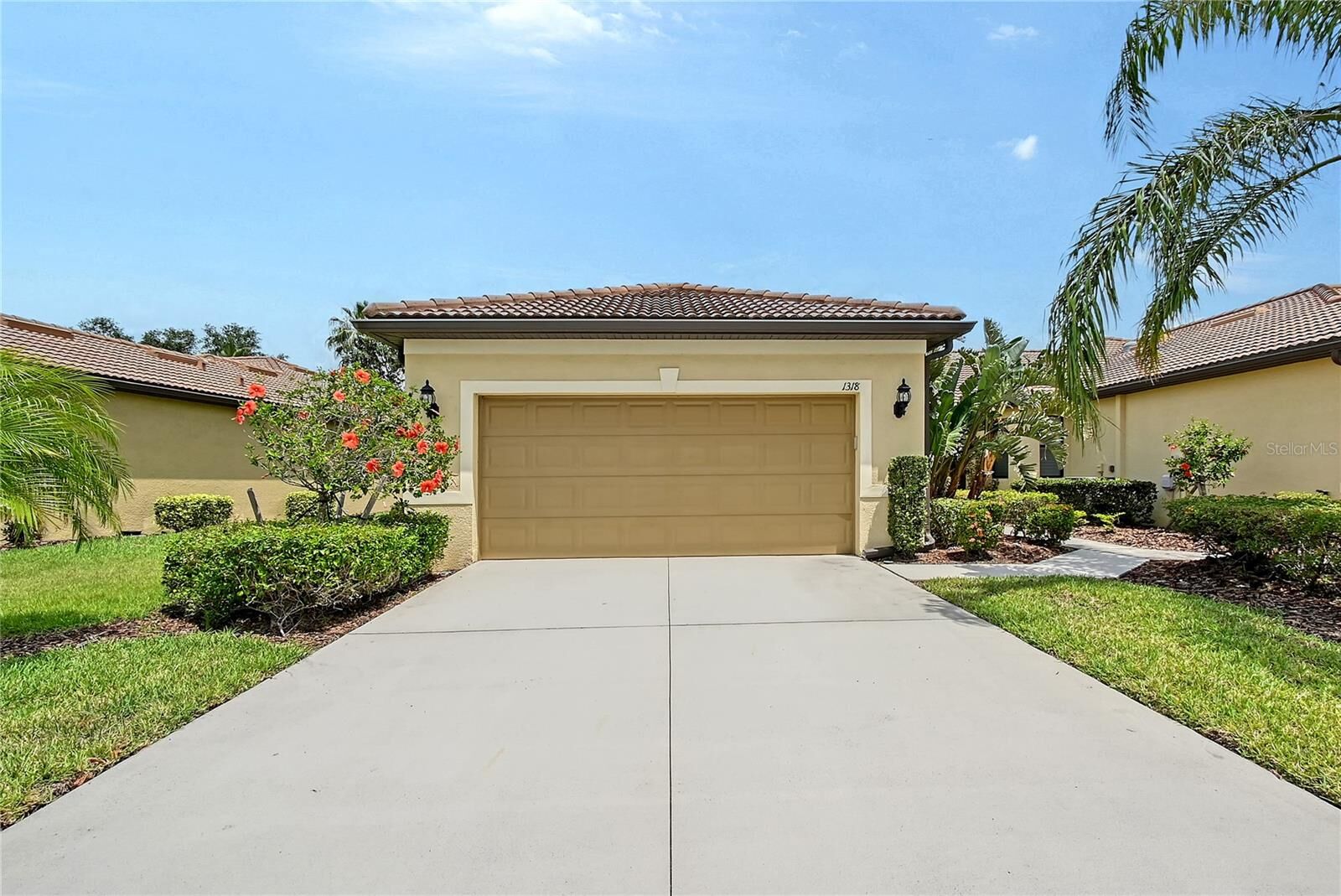 Property Photo:  1318 Ballota Lane  FL 34289 