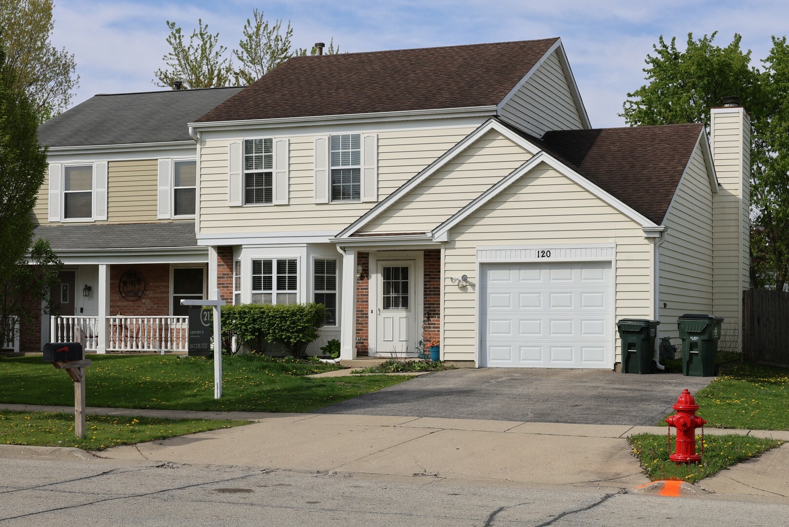 Property Photo: 120 N Southport Road IL 60060