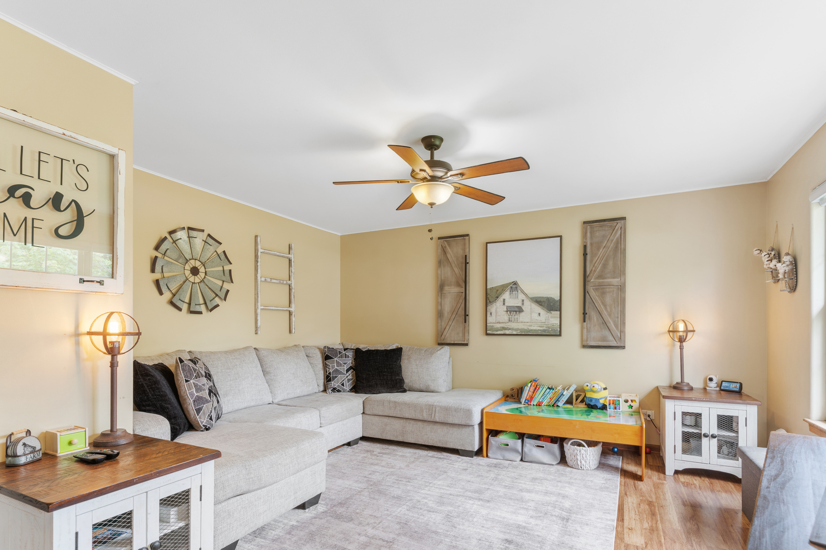Property Photo: 4305 Anthony Lane IL 60586