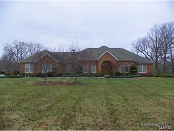 Property Photo: 3 Eagle Lake Drive IL 62236