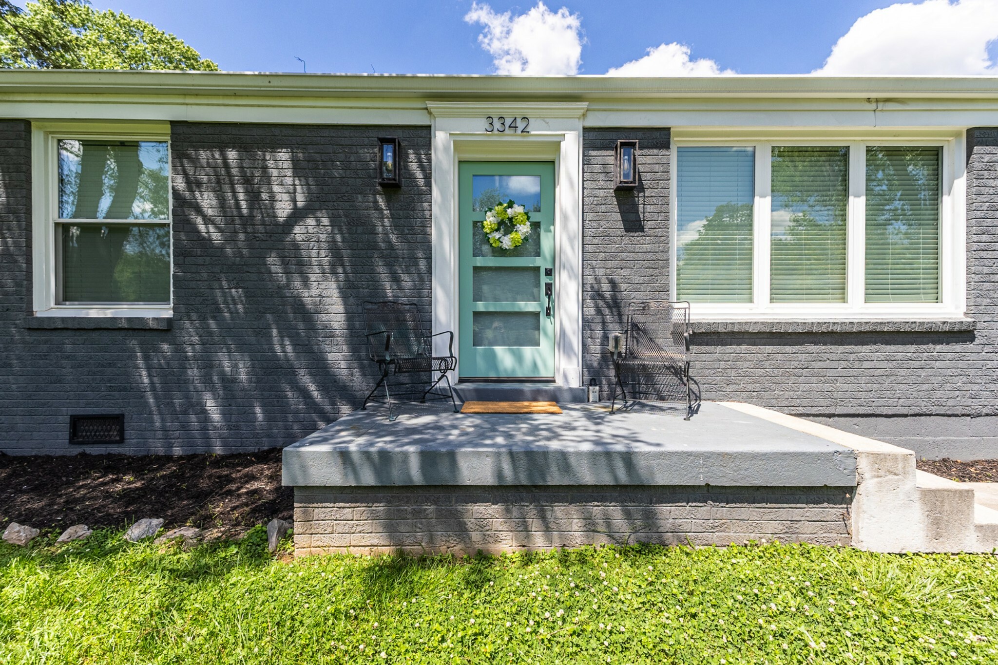 Property Photo: 3342 Mimosa Dr TN 37211